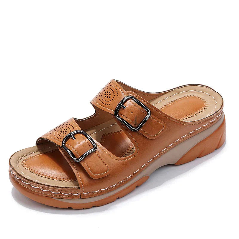 Orthopedische Sleehak-Sandalen met Gesp