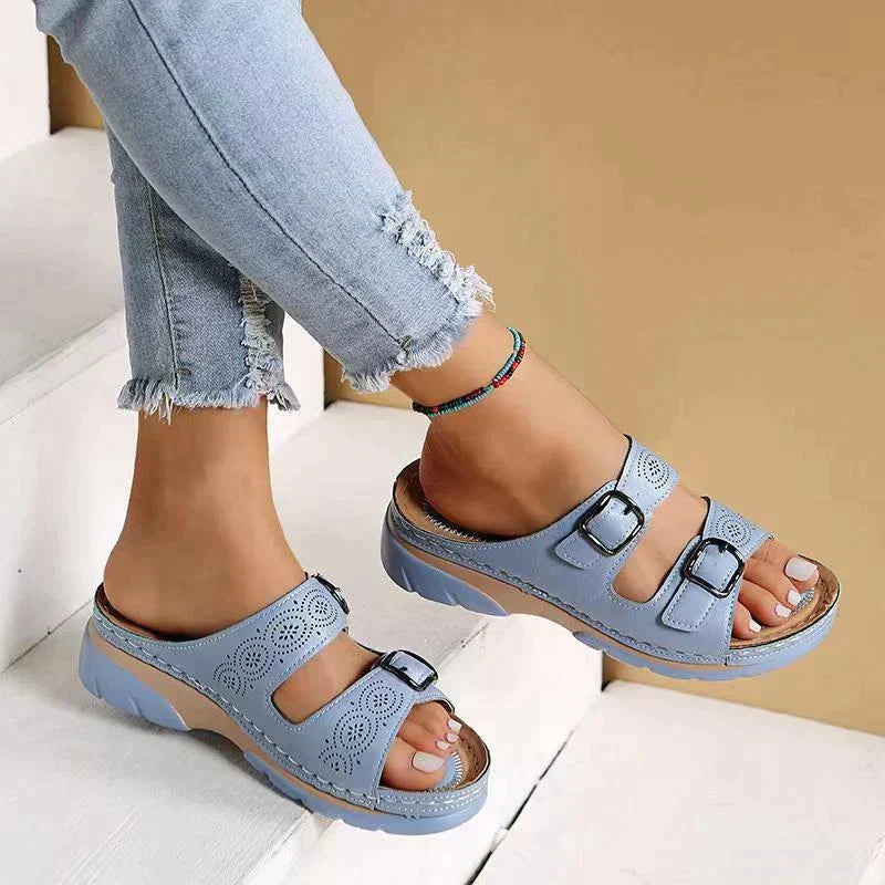 Orthopedische Sleehak-Sandalen met Gesp