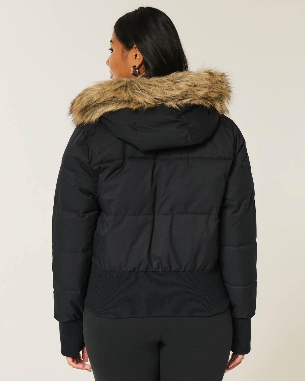 Annemarie | Elegante Korte Gewatteerde Winterjas