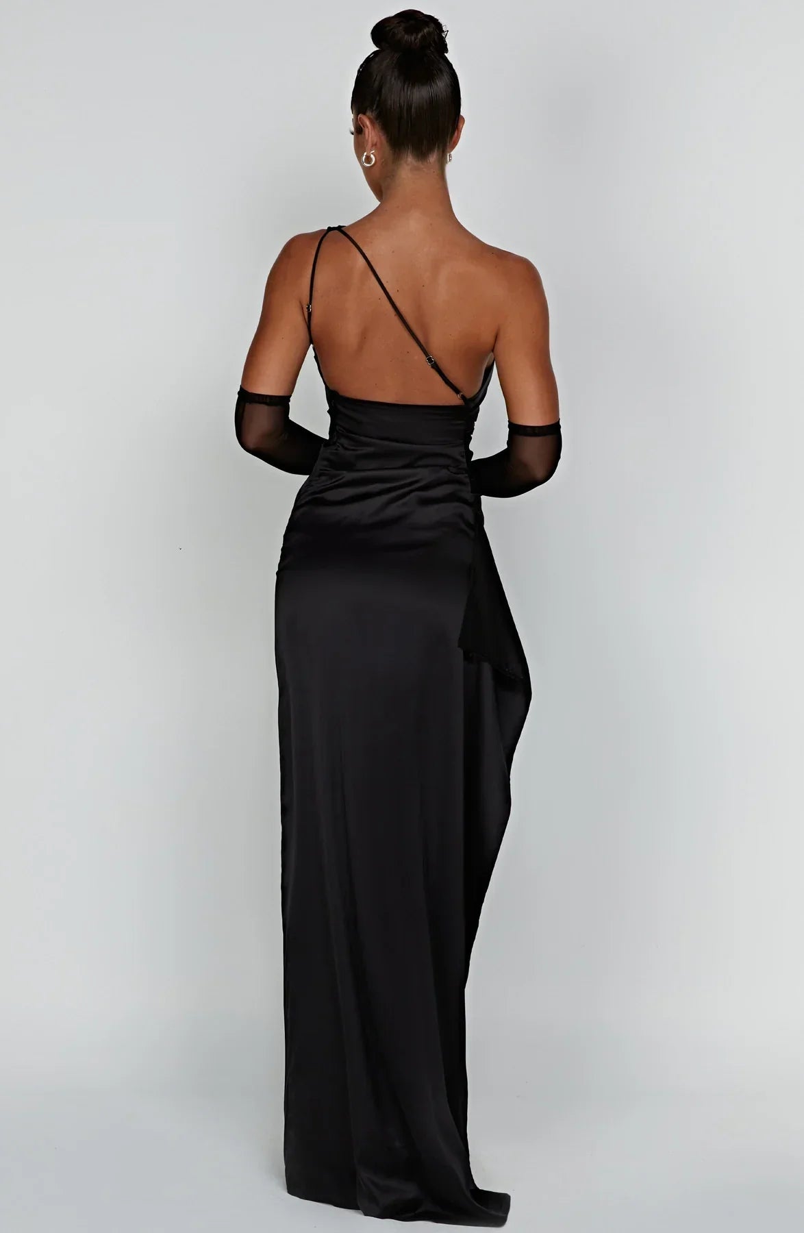 Satijnen Maxi-jurk met One-shoulder en Split