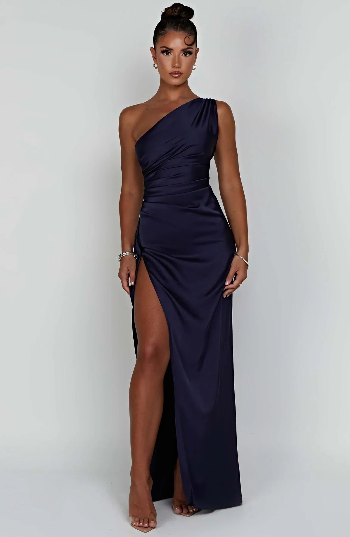 Satijnen Maxi-jurk met One-shoulder en Split