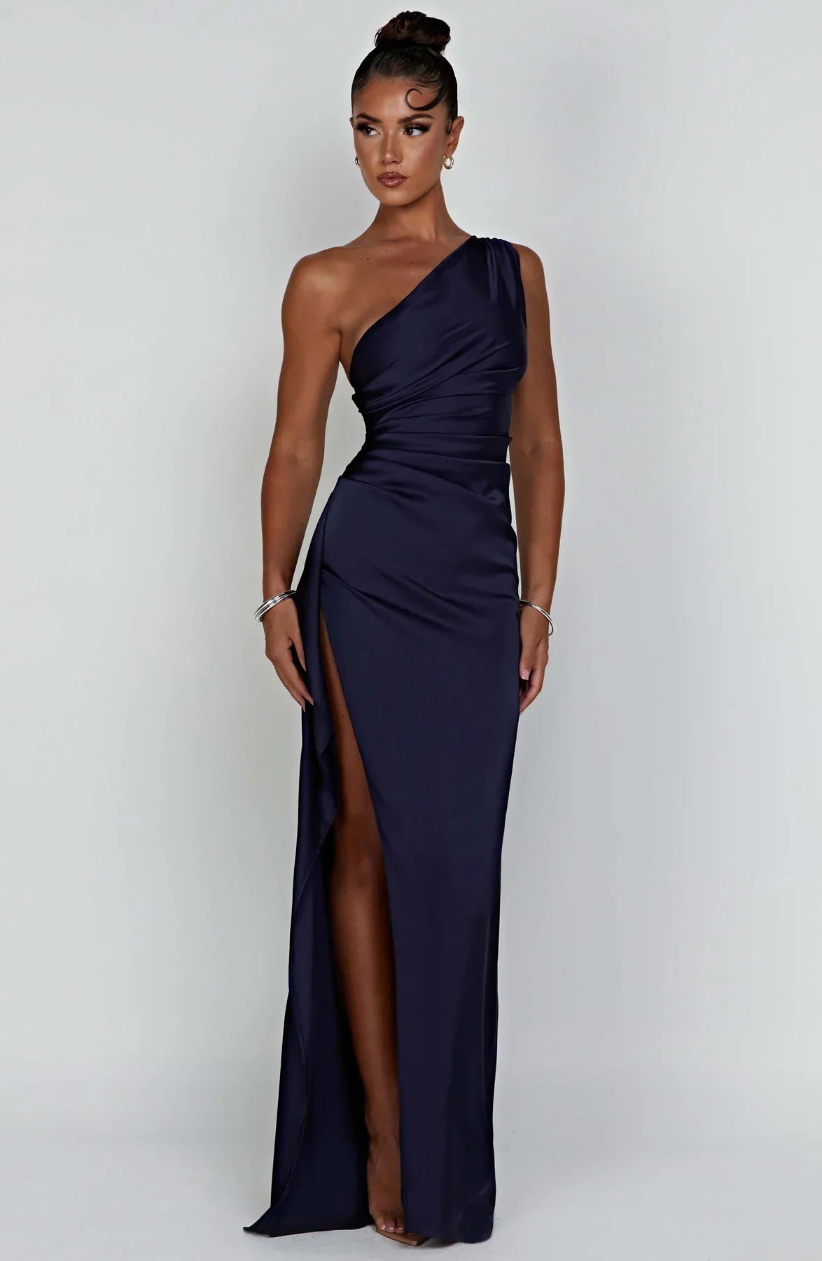 Satijnen Maxi-jurk met One-shoulder en Split