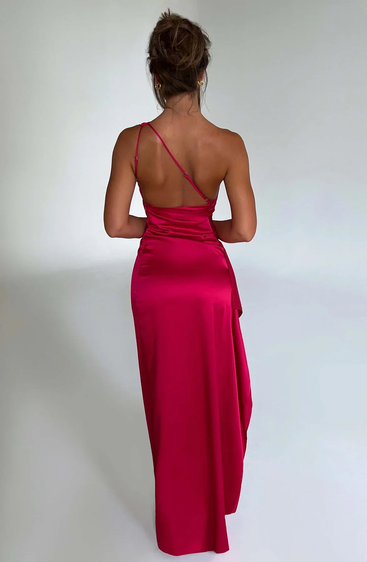 Satijnen Maxi-jurk met One-shoulder en Split