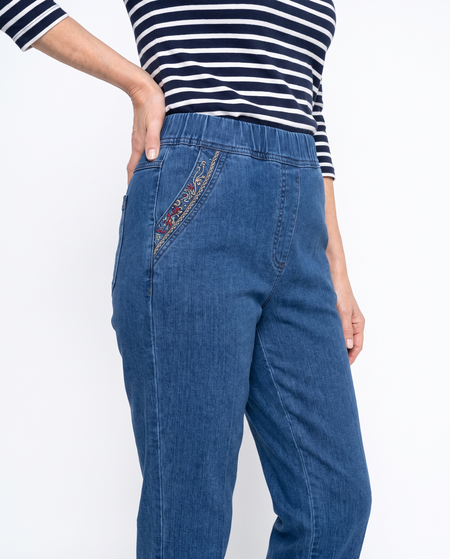Stretch Jeans met Elastische Taille en Steekzakken
