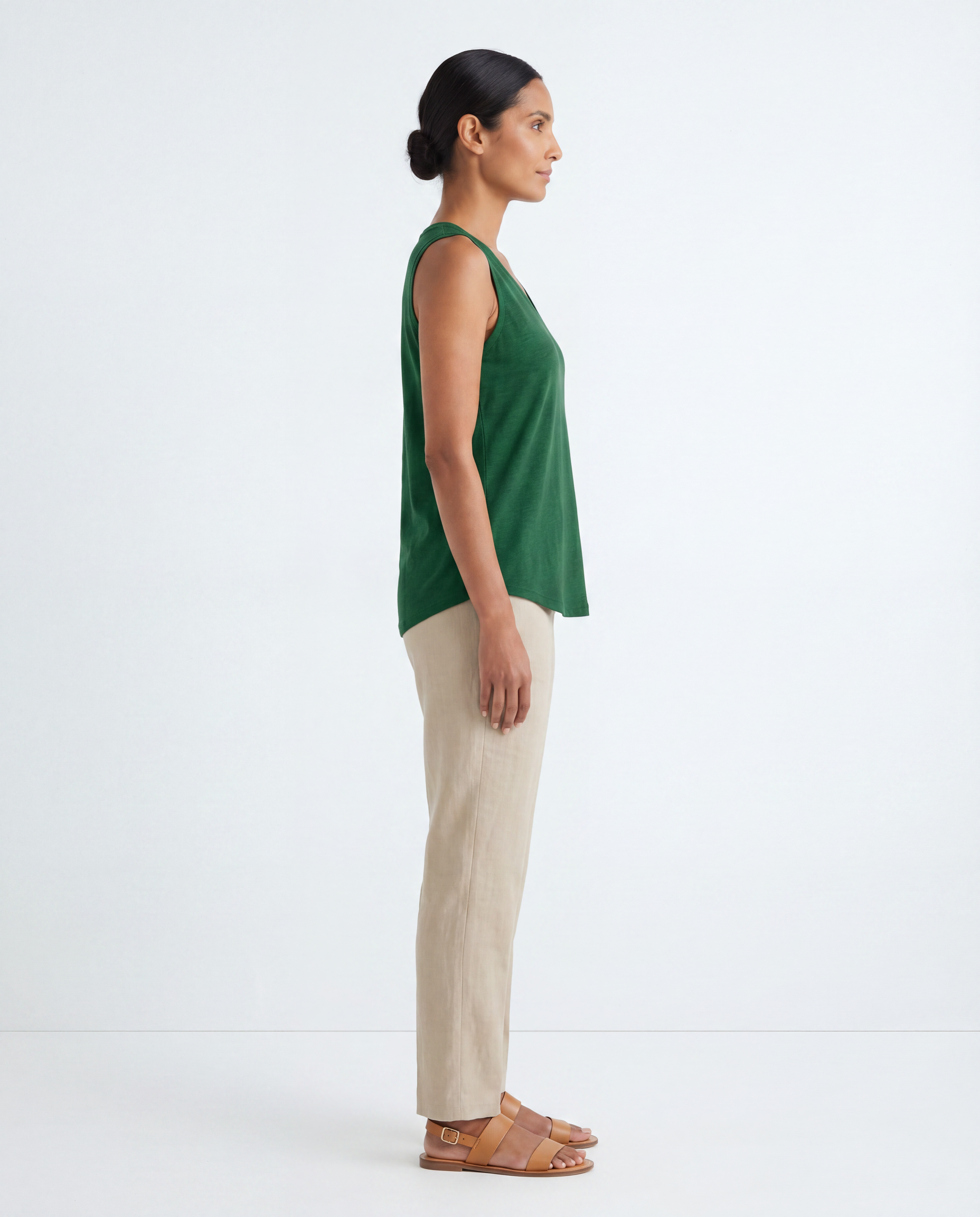 Basic Tanktop met V-hals en Ronde Zoom