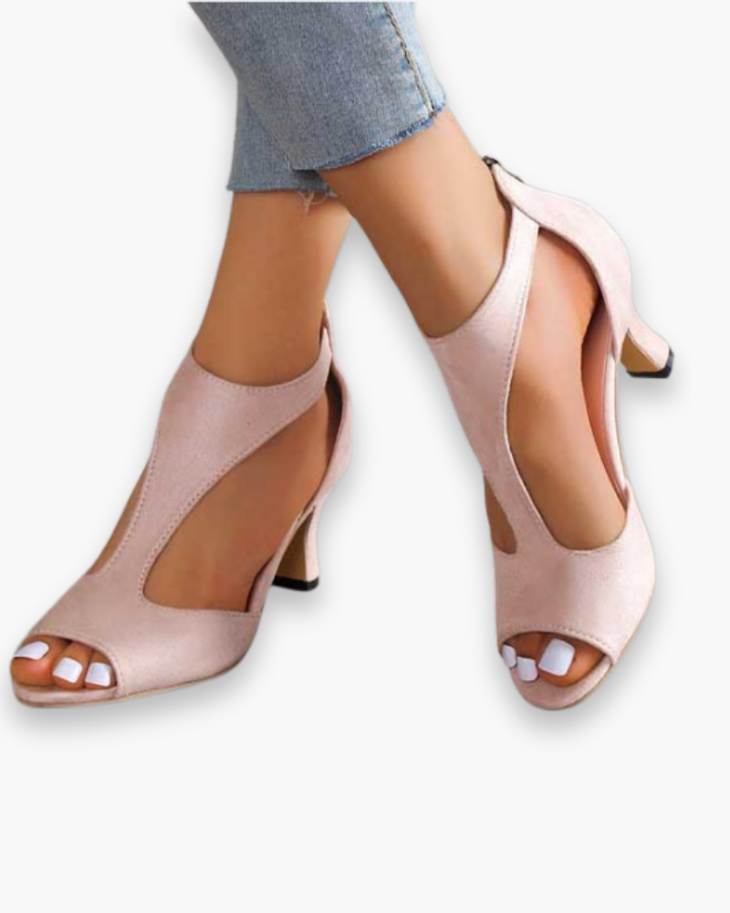 Suède Peeptoe Sandalen met Uitgesneden Details