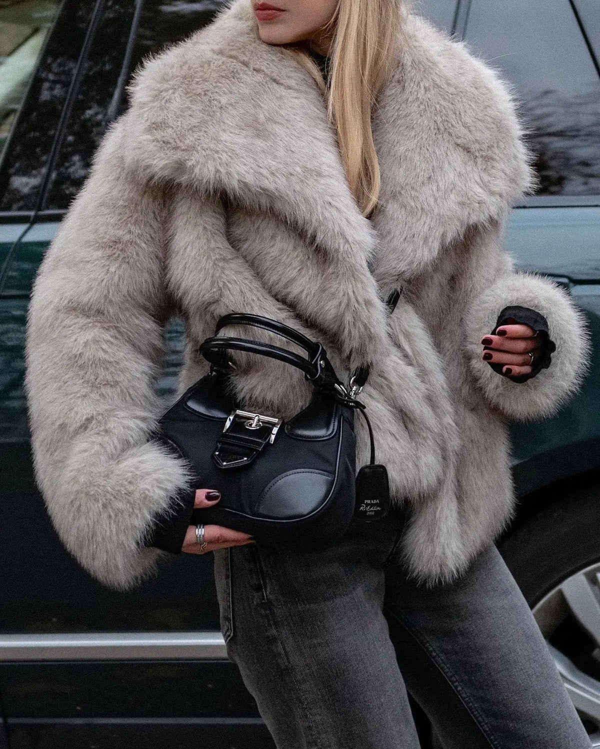 Kate - Elegante Korte Imitatiebont Winterjas